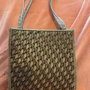 Tiannl Woven Shoulder Bag